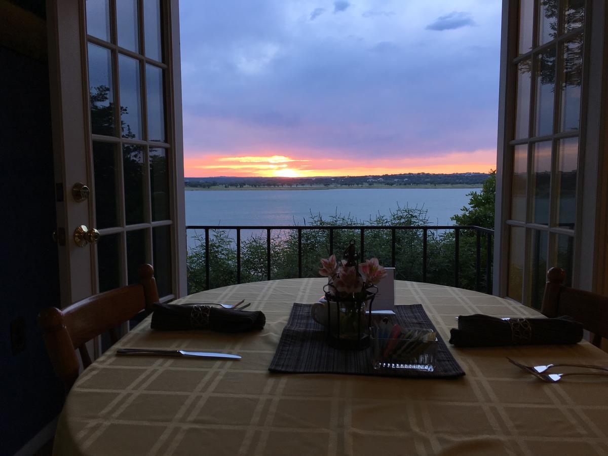 Lakehouse Bed And Breakfast Canyon Lake Dış mekan fotoğraf
